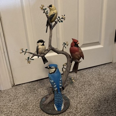 Mint Condition Songbirds of Spring by Danbury Mint