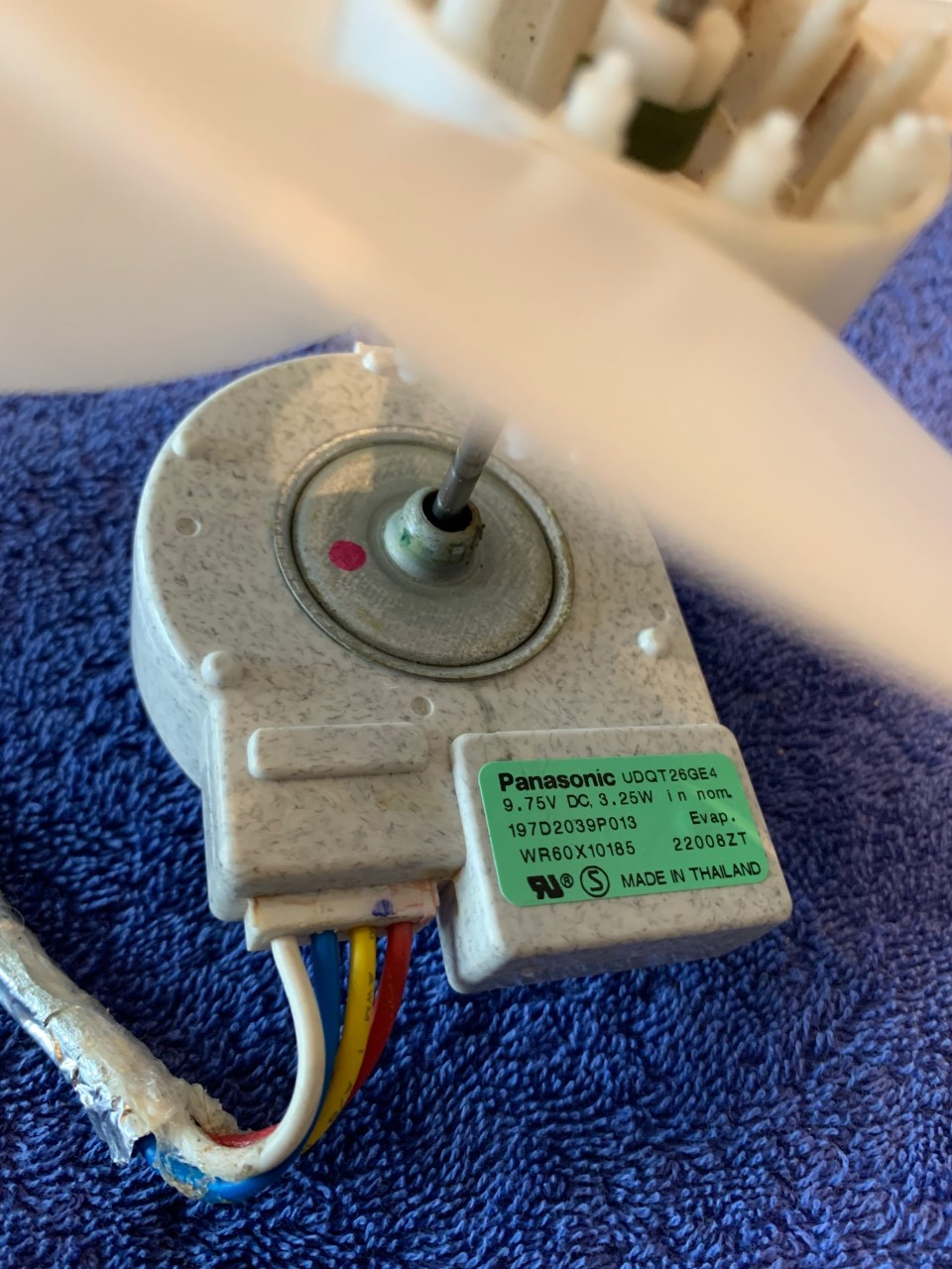 WR60X10185 / 197D2039P013 GE REFRIGERATOR EVAPORATOR FAN MOTOR ASSY eBay