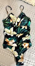 Tropical Women  s One-Piece Tummy Control Ruched Swimsuit NEW S 