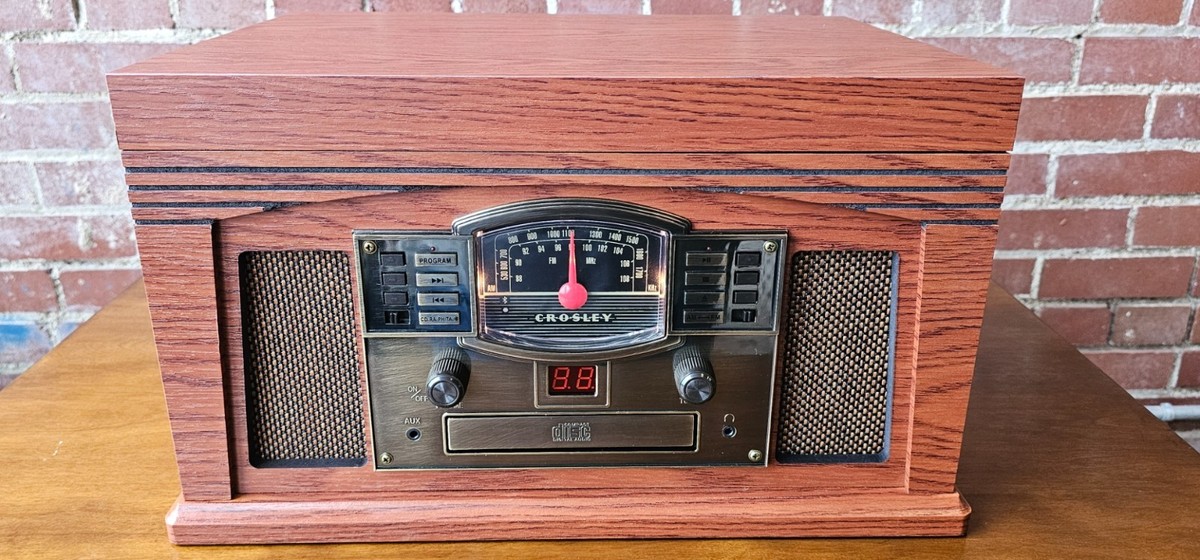 Crosley CR42D-PA Lancaster Turntable Bluetooth Record Player
