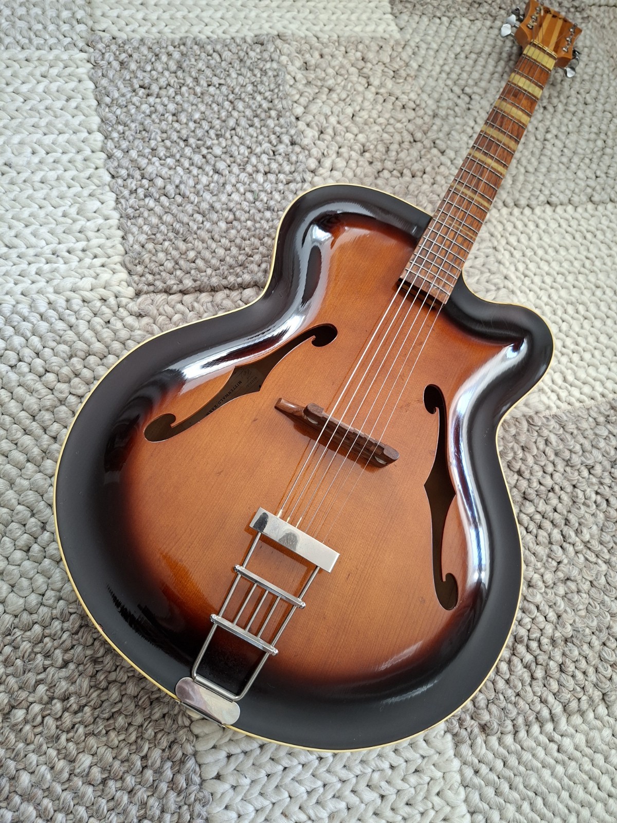 Alte Gitarre Guitar Roger Junior Archtop 1950-1960 Made in Germany