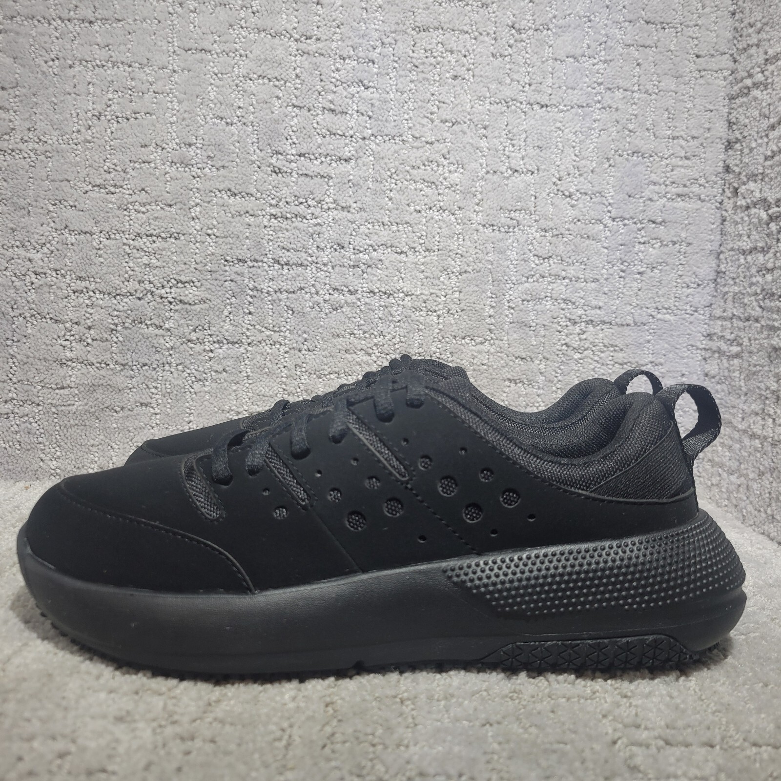 Crocs On the Clock Women's Size 9 Triple Black Slip Resistant Work Shoes 209476