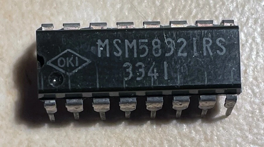Lot De 5 Circuits Intégrés M5165AL-10 OKI - Boîtier DIP 28 - Occasion (socket Pulls)