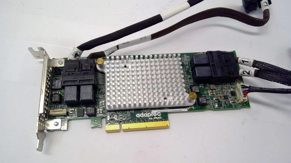 ASR-81605ZQ 12G SAS 16-Port 1GB Cache PCIe x8 RAID Controller W/Cables/Battery - Image 2 of 4