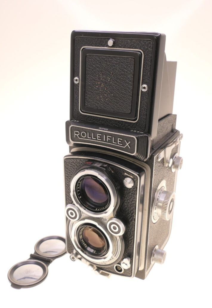 Rollie Rollieflex TLR camera w/Zeiss Tessar T* 75mm f/3.5 & Case S
