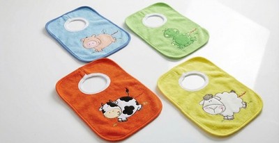 Playshoes Schlupf-Lätzchen 4er Pack 507142 | 65 % Baumwolle, 35 % Polyester