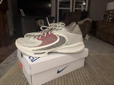 NIKE ZOOM FREAK 4 Greek Coastline DJ6149-100 Shoes Size 10.5 US  