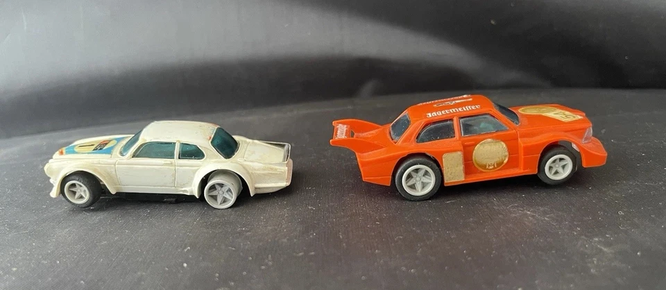 Matchbox Powertrack 6v BMW Jagermeister No.54 Orange & Jaguar XJ12C - Image 2 of 4