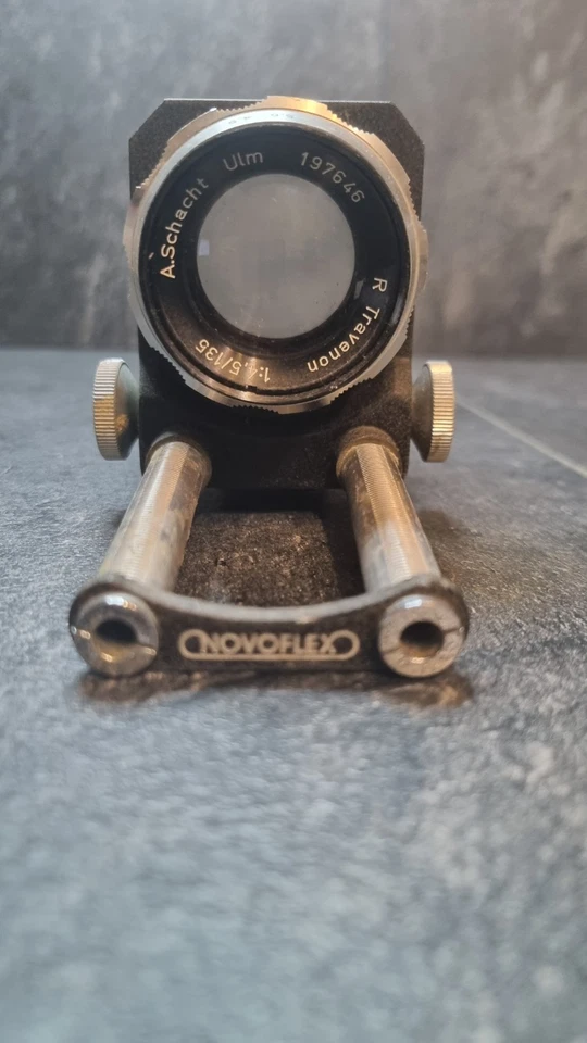 A. Schacht R Travenon 135mm f/4.5 Lens on Novoflex Focusing Rail - Image 2 of 4