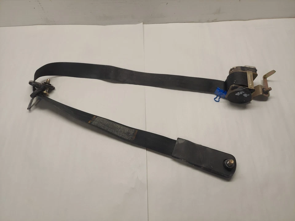 Ford Mustang 1996 97 98 cupé cinturón de seguridad delantero lado de paso derecho negro 96 1997 1998 Foto 2 de 4