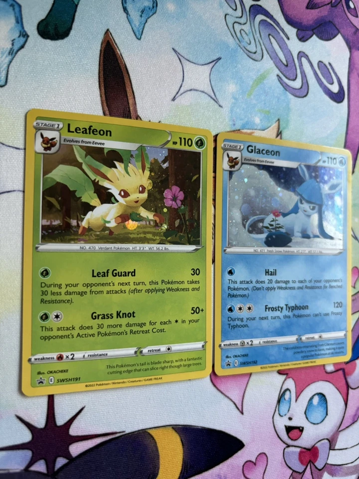 Glaceon SWSH192 & Leafeon SWSH191 Sword & Shield Promo Cards Cosmos Holo LP - Image 2 of 3