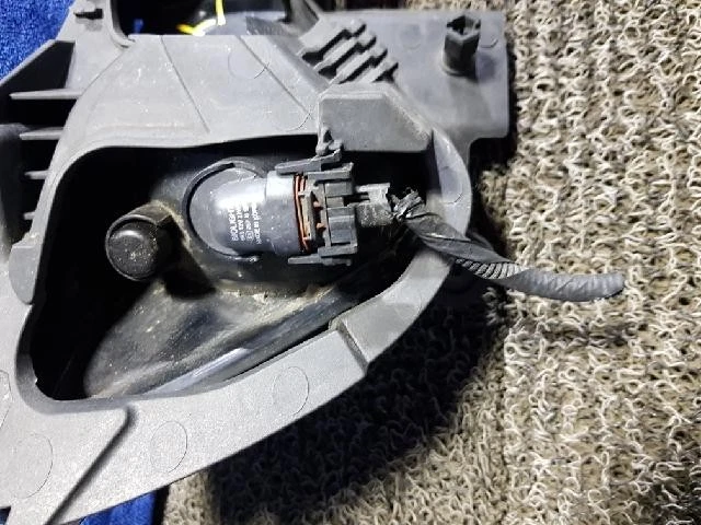 Luz antiniebla halógena izquierda KIA Sportage R 2012 922013W100 Foto 4 de 4