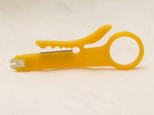 CAT5 CAT6 CAT3 RJ11 Network Tool Kit Cable Tester Crimping Wire Stripper Cutter - Picture 3 of 10