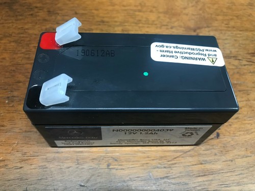 Genuine Mercedes Benz Auxiliary Battery 12V W221 W212 W164 NEW N000000004039 - Picture 3 of 3