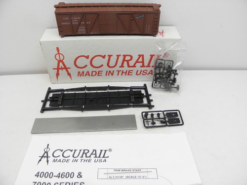 LOTE KIT COCHE DE CARGA DE MADERA ACCURAIL40' CHICAGO Y NOROESTE - CNW #102534 - ESCALA HO | Zustand: New