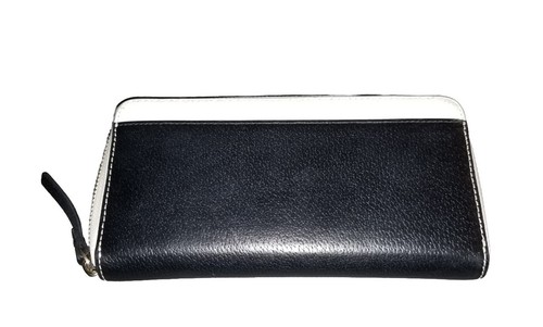 Kate Spade New York Black Ivory Pebbled Long Leather Card Wallet Zip Clutch - Picture 2 of 8