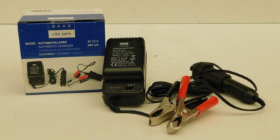 BAAS BA35E 6V / 12V Dauerladegerät zum Überwintern / Automatiklader