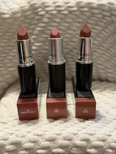 Mac Lipsticks !!!!
