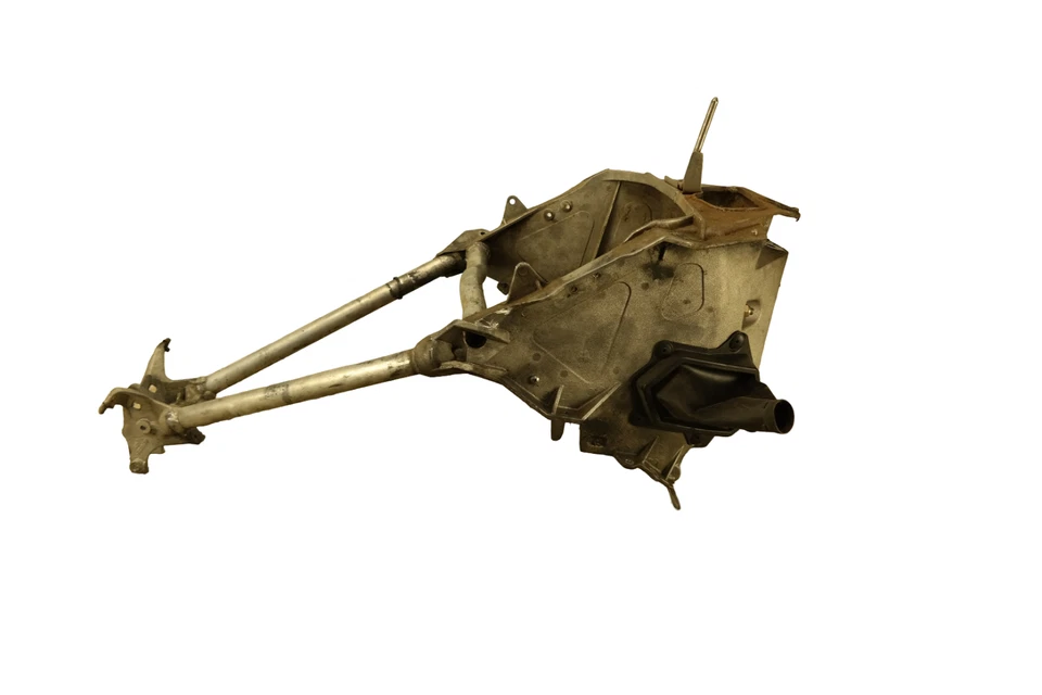 2018 SKI-DOO SUMMIT X 850 E-TEC BULKHEAD / FRONT FRAME 518328476 518334459 SB108 - Image 3 of 4