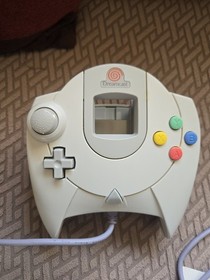 SEGA Dreamcast Launch Edition Home Console -  Bundle - 2 Controllers + More