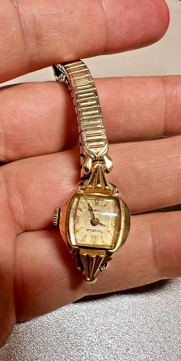 SWISS老舗　BULOVA 17石レディース手巻き腕時計　稼動品　♪ il_1080xN.5766226995_lqhy.jpg
