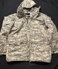 US Army UCP Parka Size Large-Regular Cold Weather Jacket
