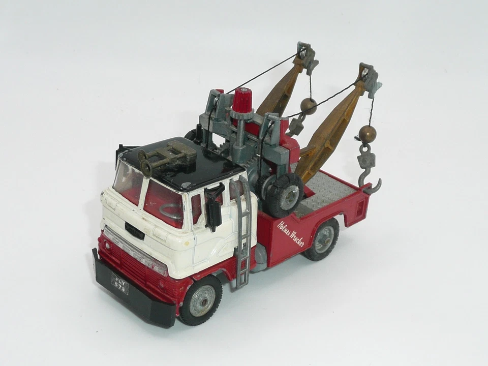 Corgi 1142 Holmes Wrecker Ford Tilt Cab   *original * - Image 3 of 4