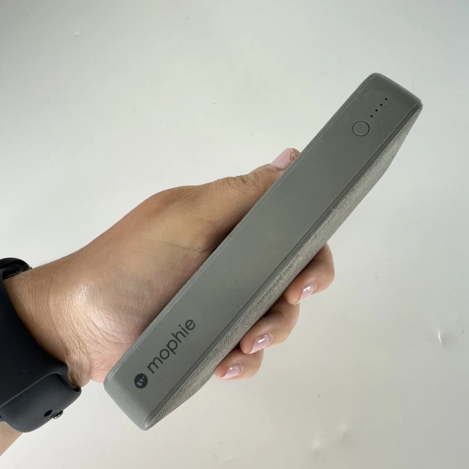 Banco de alimentación cargador portátil Mophie Powerstation 15000 mAh doble USB-C tela gris Foto 3 de 4