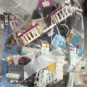 LEGO Friends 3063 Heartlake Flying Club 195pcs Complete Set Ages 6-12 Stephanie