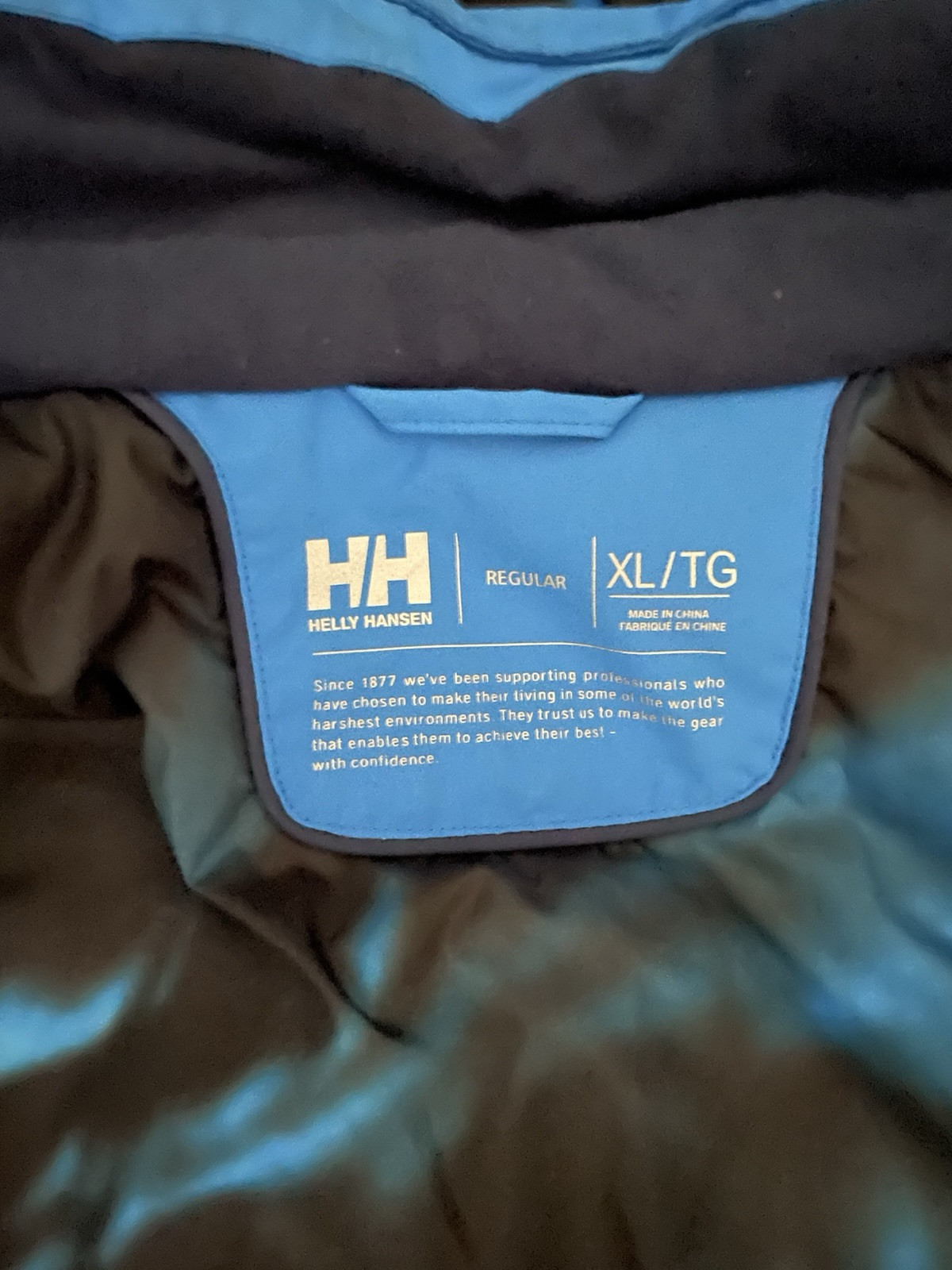 Helly Hansen Jacket - image 3