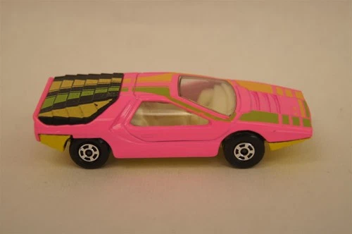 MATCHBOX LESNEY #75 Alfa Carabo Pink 1970 Superfast ENGLAND