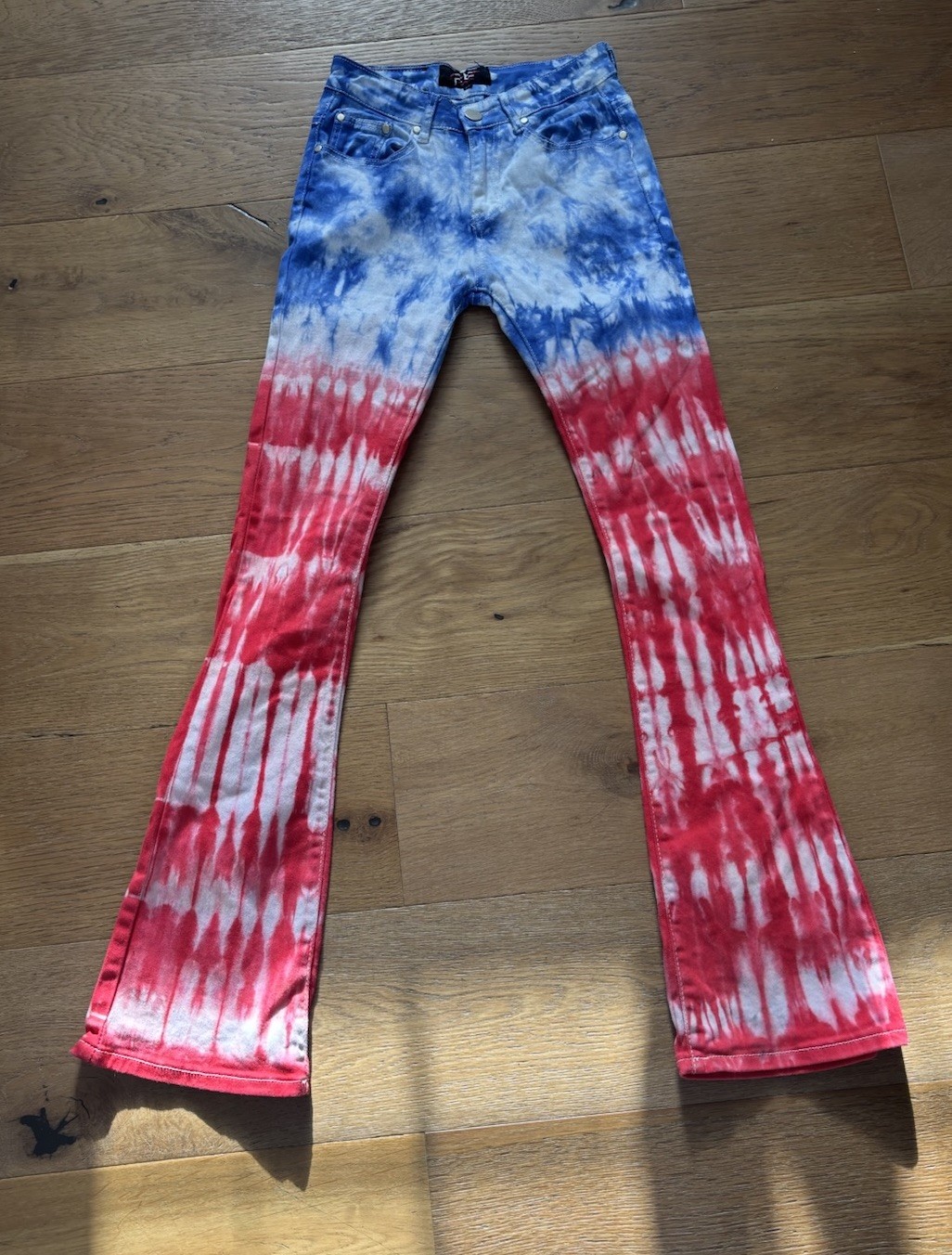 Fallon Taylor Jeans Tie-dye Flare Jeans With A Bold Red White & Blue Print Sz 26