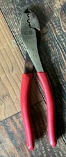 GB Gardner Bender GS 88 8" Wire Crimping Cutting Plier Crimper Red Comfort Grips