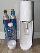 SodaStream Sparkling Water Machine White and Chrome + CO2 Canister