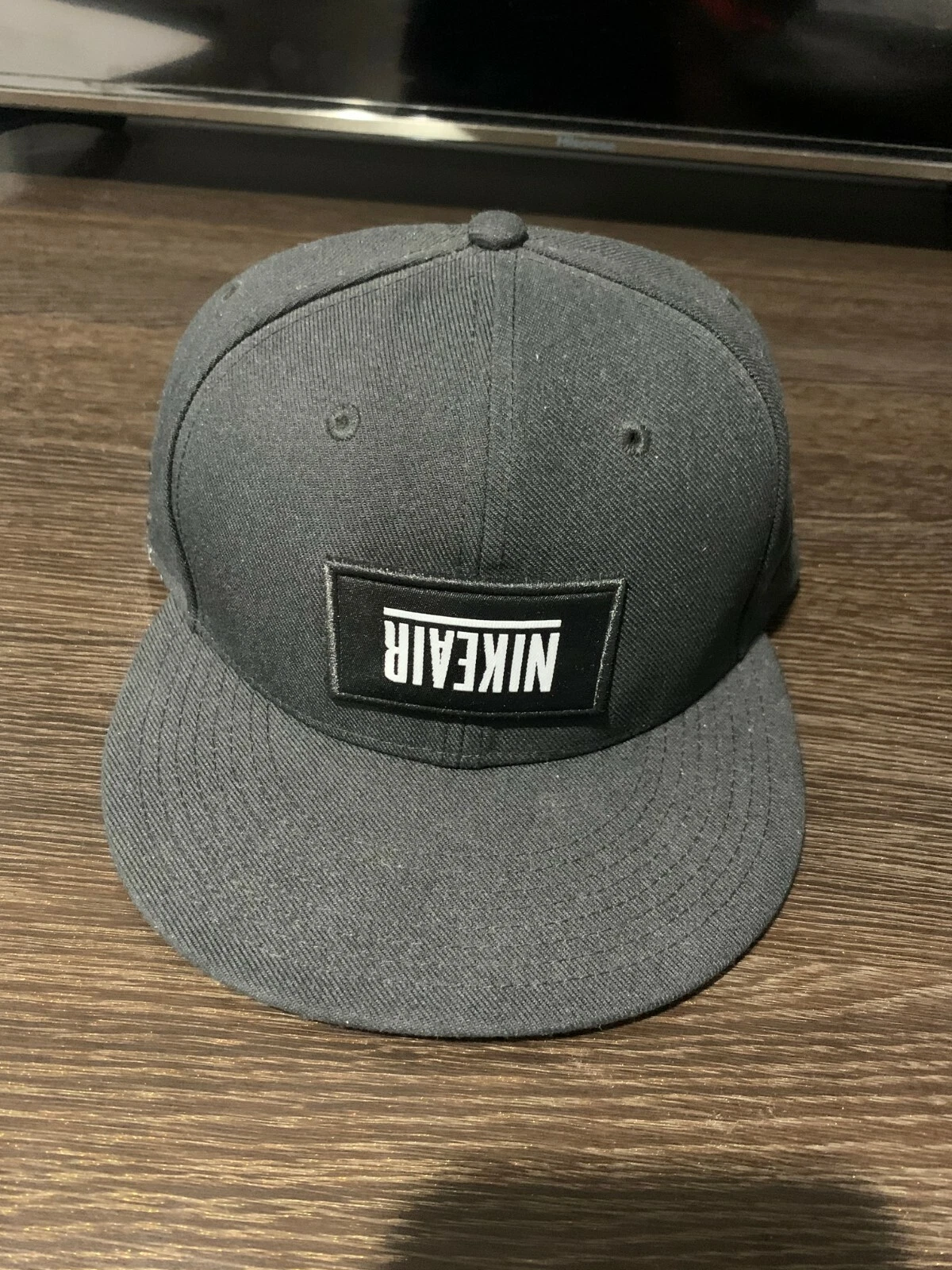 Casquette chapeau Nike Air Pigalle Kith Snapback neuve DS Supreme