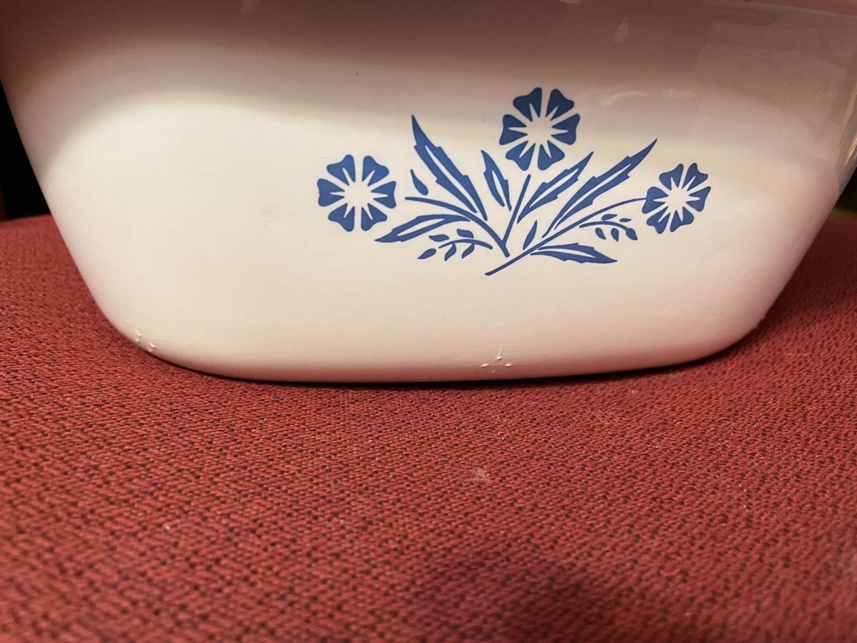 Vintage Corning Ware Blue Cornflower Dutch Oven - 5 Quart Casserole Dish With Lid