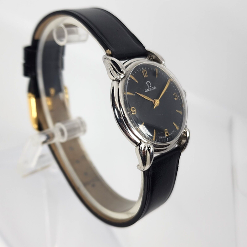 Vintage RARE 1940's Omega Fancy Lugs Case Ref 2462 Cal R17.8 Men's 31mm Watch - Picture 7 of 24