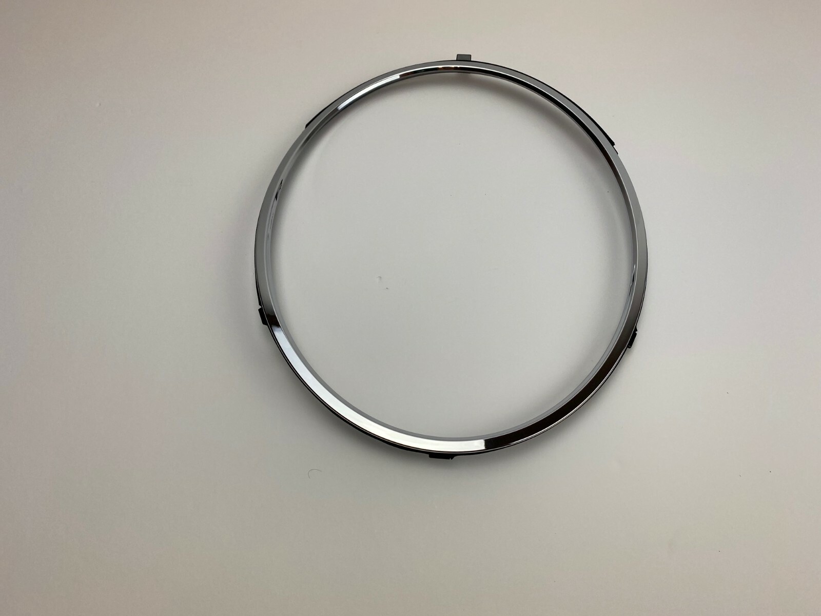 Bentley Bentayga Left Headlight Chrome Trim Ring - Large