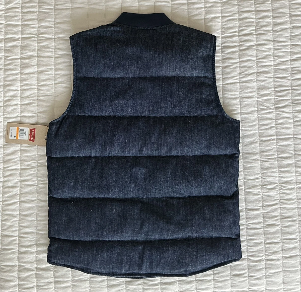 Levi's puffer deals vest