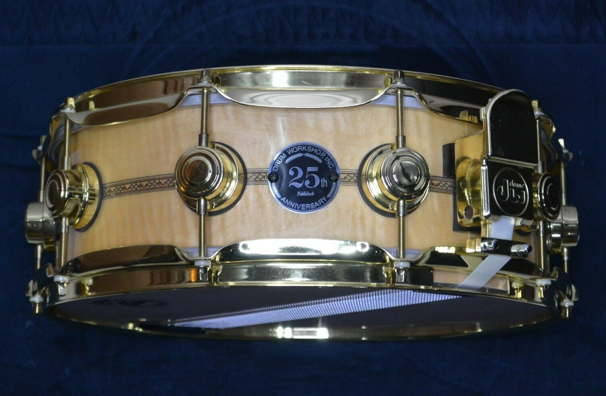 ヴィンテージ・ディーンズベア RARE 90's dw USA 25th Anniversary FIDDLEBACK MAPLE SNARE DRUM for