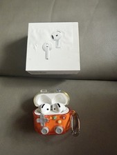 Apple airpods 4 with active noise cancellation. Adult Owned.