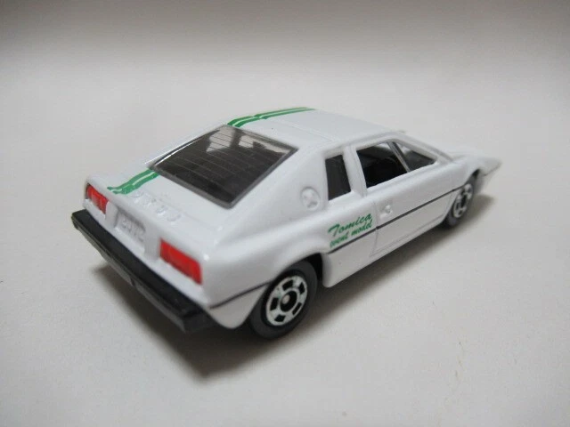 Event Lotus Esprit White x Green 1j - Image 3 of 3