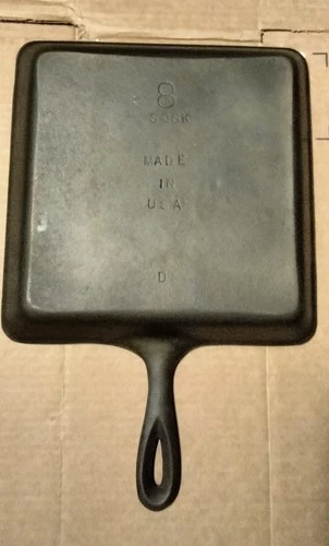 Vintage Lodge #8 (9 3/4) Square Skillet Restored In Excellent Condition No Lid