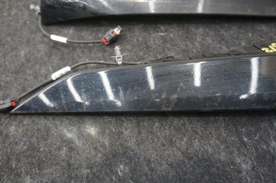 Set Front Left Right Door Handle OEM 84870970 Chevrolet Corvette C8 20-25 *Note* - Image 4 of 4