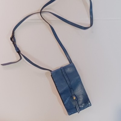 Hobo Token Wallet Crossbody-Pebbled Leather-Phone Holder-Adjustable-Peacock BLue