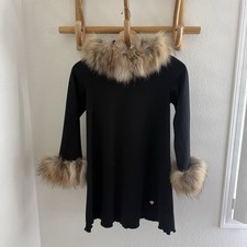 Mini vestido túnica con capucha puños ribete piel real negro años 90 hecho en España talla 0 glam