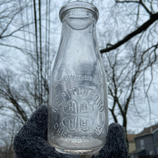 RE Pitchford, CHESTER / Chesterfield Virginia Pint Milk Bottle VA Richmond area