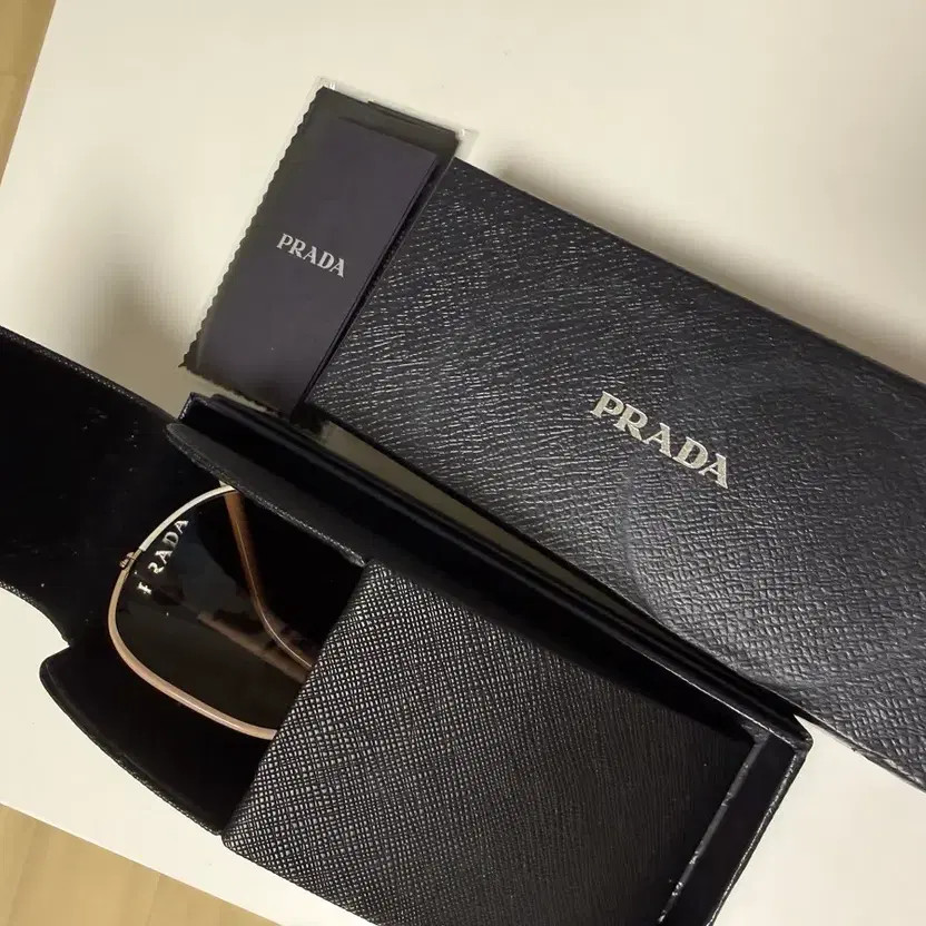 Prada Unworn Sunglasses Model SPR 67X Beige Gold Brown thumbnail 4