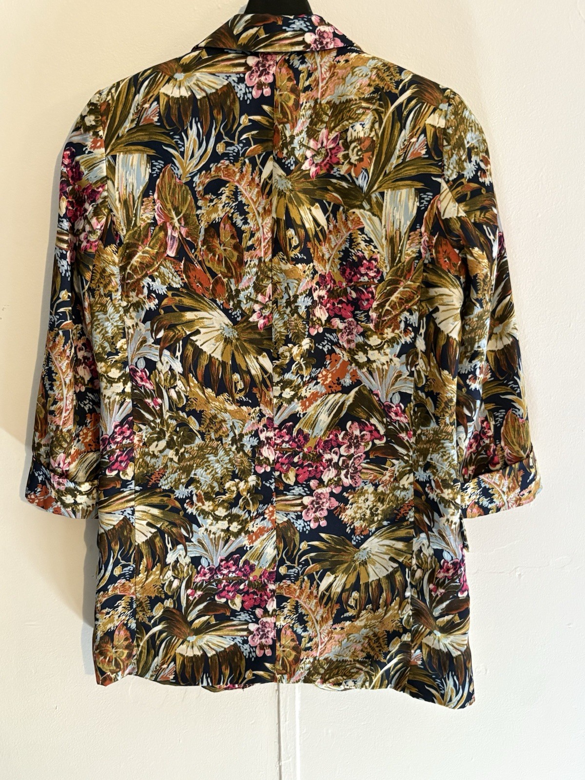 Zara Basic Women’s Satin Effect Blazer In Tropica… - image 16