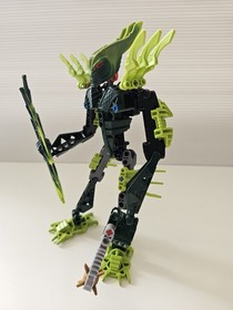 LEGO BIONICLE Glatorian GRESH 8980 100% COMPLETE with Manual 2009